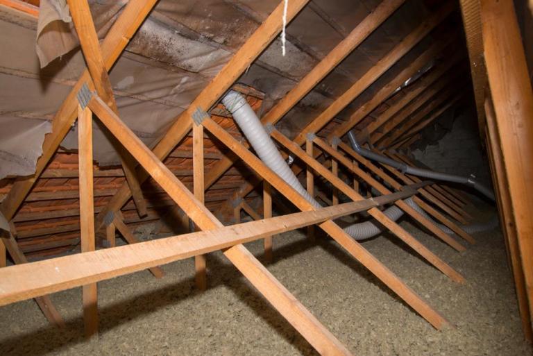 Isolation thermique à Monceau-le-Waast : matériaux et aides